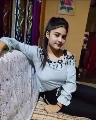 Call Girls Service in Hiranandani Estate